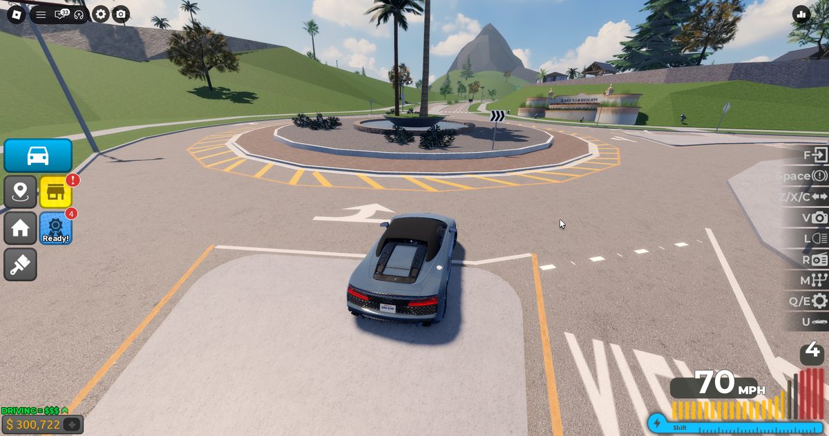 The Audi R8 in the open world (Laguna Heights district): 70 MPH, gear 4, nitro bar. Bottom